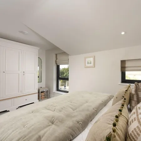 Harlyn Folly, 6, Harlyn Holiday home