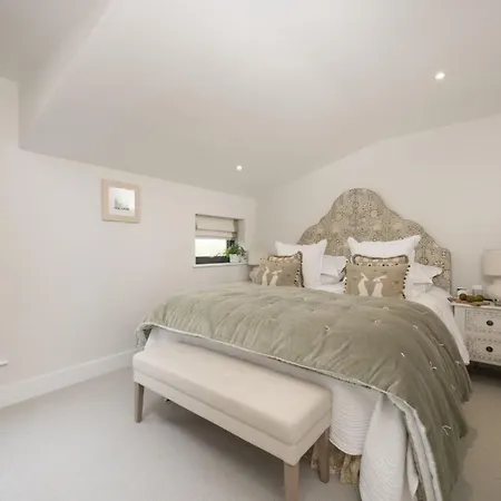 Harlyn Folly, 6, Harlyn Holiday home *